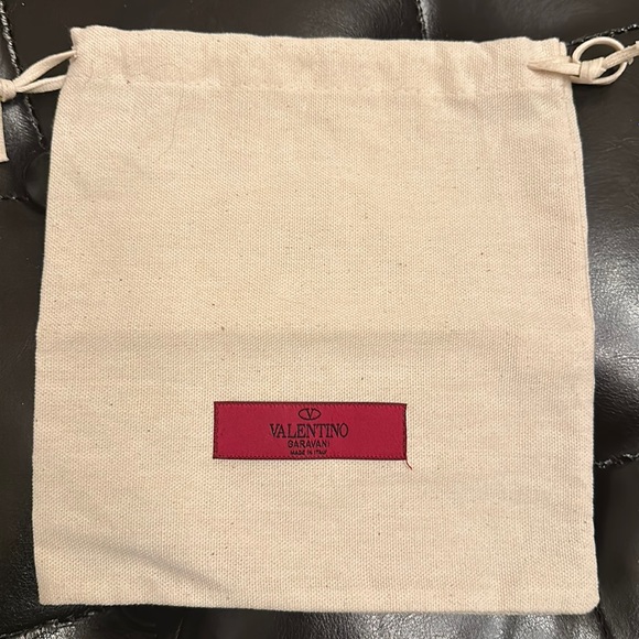 Valentino Garavani belt - Picture 5 of 17